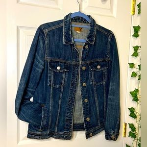 American Eagle Medium Wash Denim Jacket